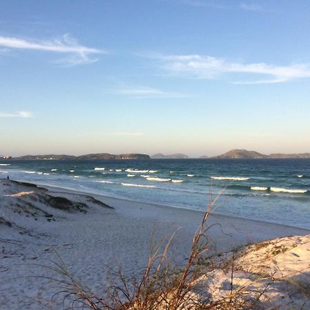 Banho De Mar Em Cabo Frio Vila Exterior foto